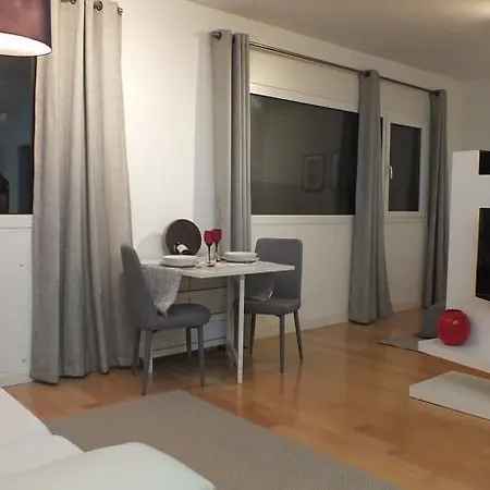 Cosy Flat - Parque Das Nacoes