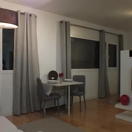 Apartment Cosy Flat - Parque Das Nacoes