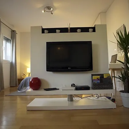 Cosy Flat - Parque Das Nacoes Apartment